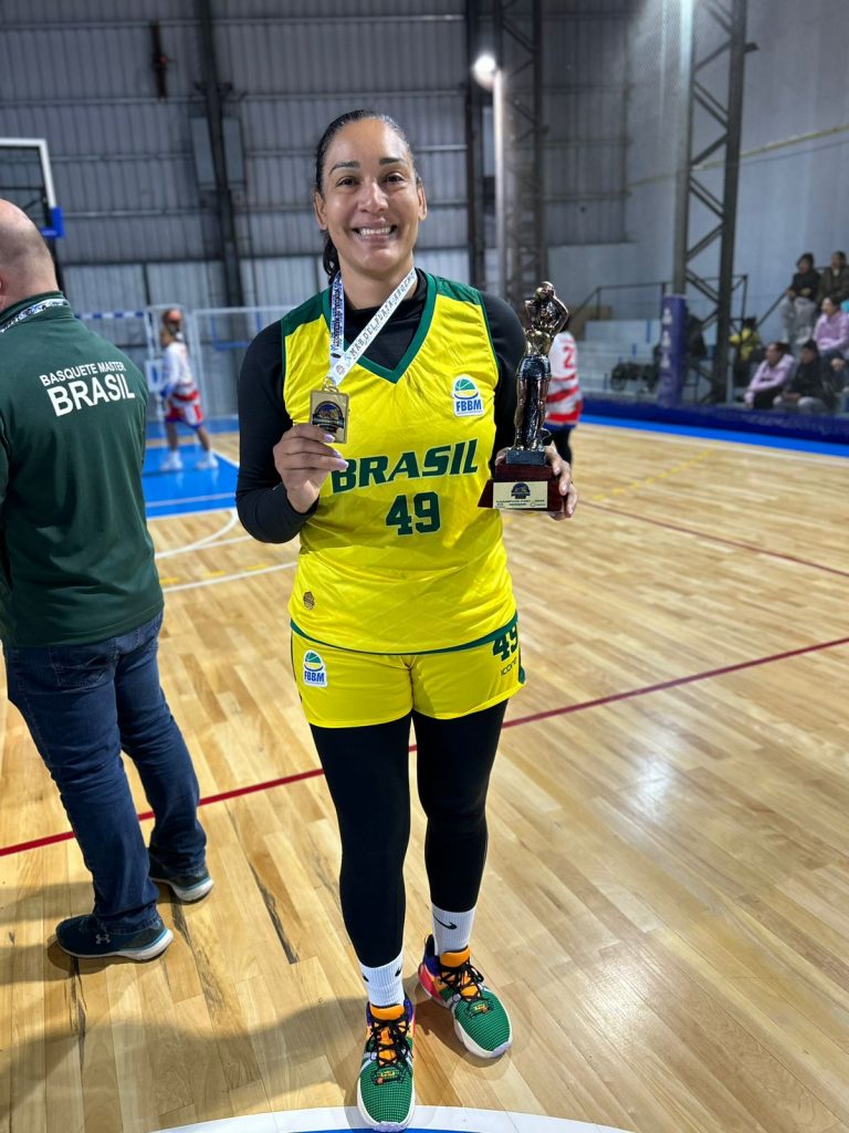 Associado vence Campeonato Mundial de Basquete Master, na